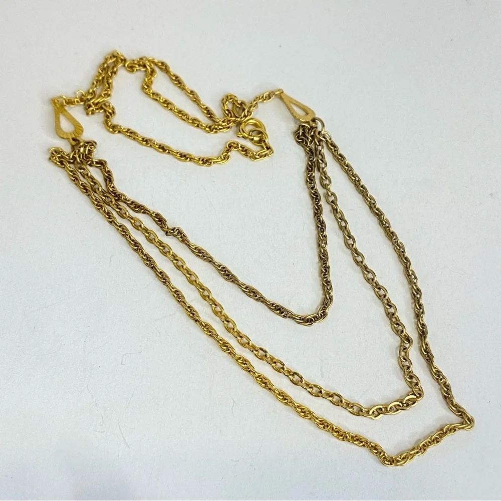 Vintage Necklace Gold Tone Triple Strand Rope Chain‎ Layered Teardrop MidCentury